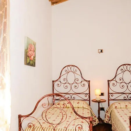 Holiday home Vigna Dante Serrazzano